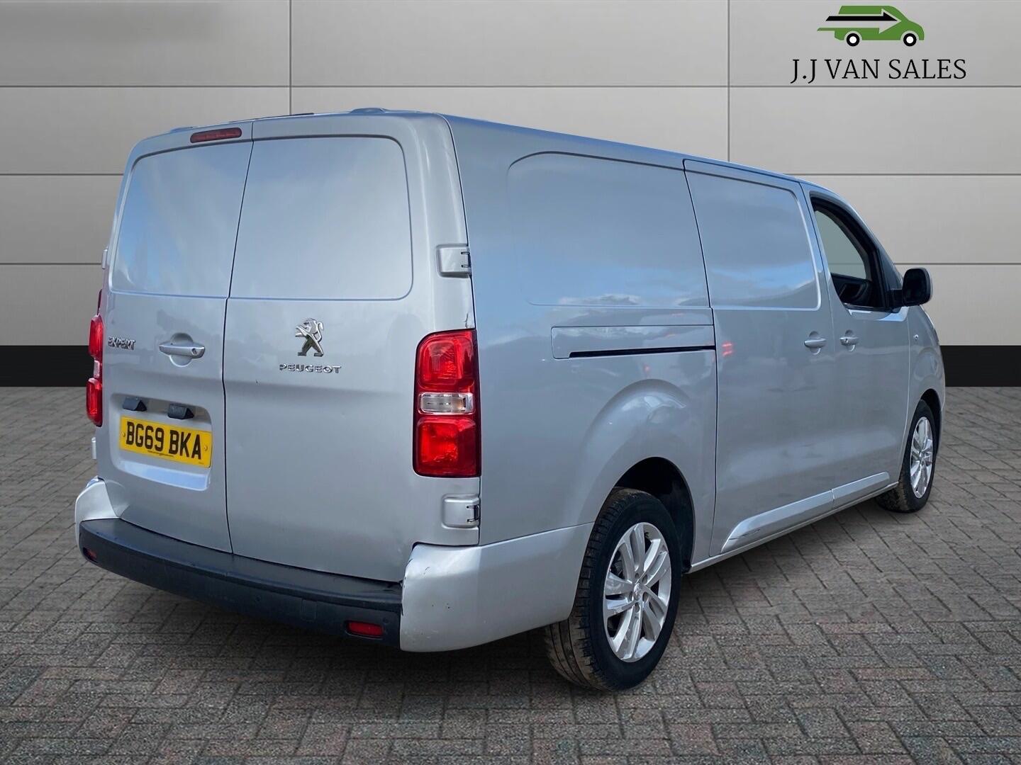 Used Peugeot Expert 2019 for sale - 76226345: Photo 7