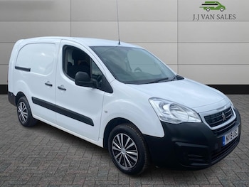 Used Peugeot Partner 2019 for sale - 77808226: Photo