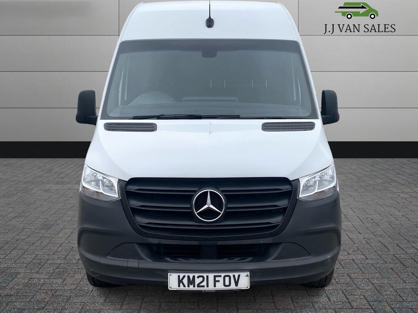 Used Mercedes-Benz Sprinter 2021 for sale - 77612645: Photo 2