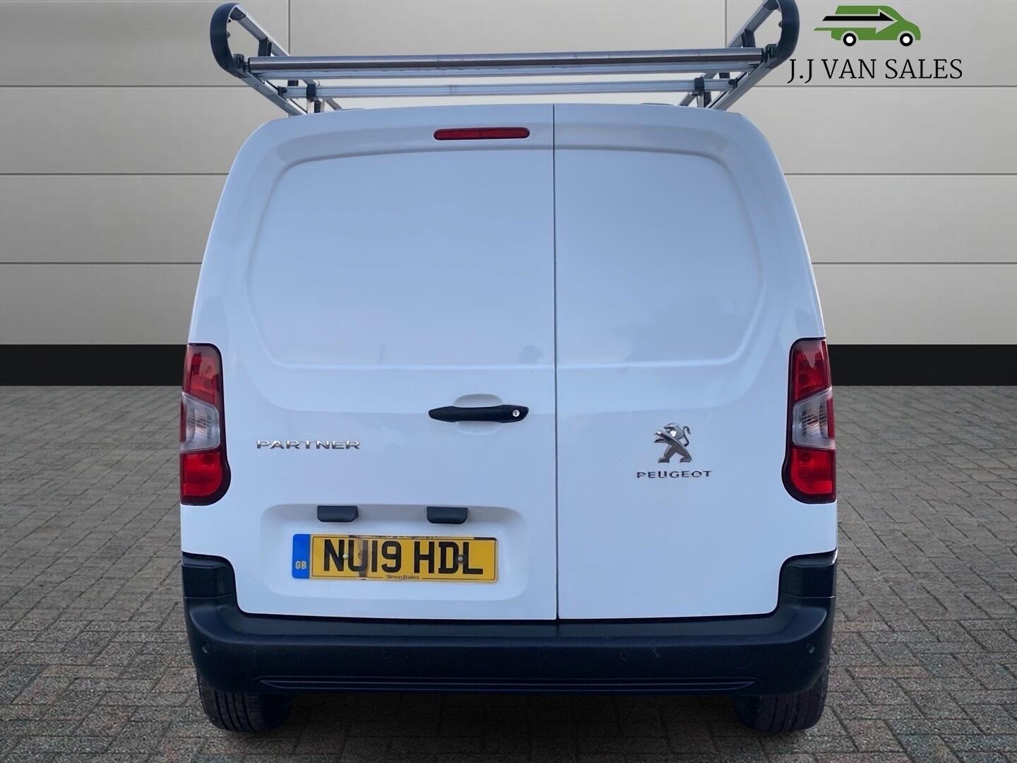 Used Peugeot Partner 2019 for sale - 77119933: Photo 10