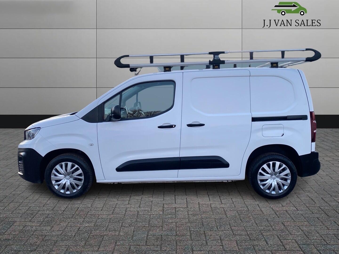 Used Peugeot Partner 2019 for sale - 77119933: Photo 7