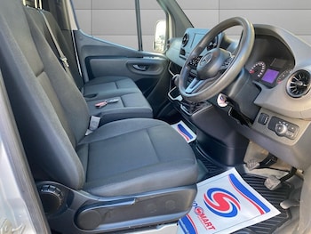 Used Mercedes-Benz Sprinter 2019 for sale - 76800855: Photo