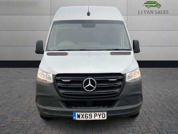 Used Mercedes-Benz Sprinter 2019 for sale - 76174965: Photo 2