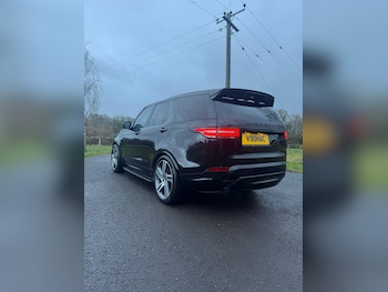 Used Land Rover Discovery 2019 for sale - 77331144: Photo