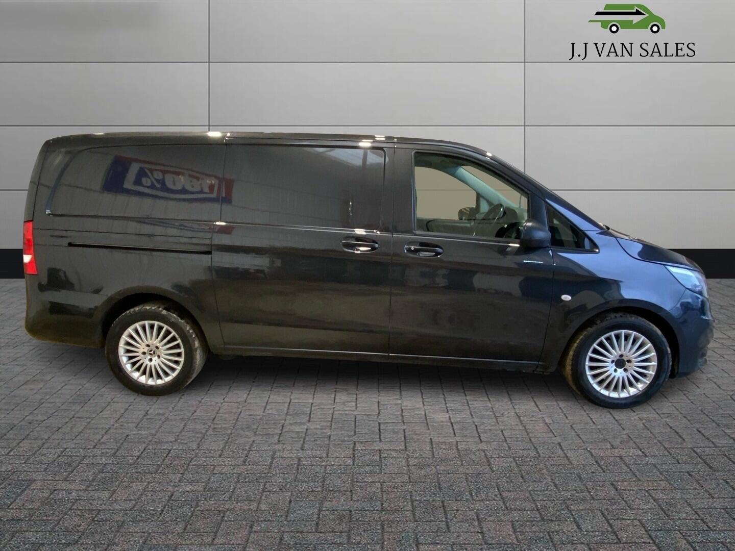 Used Mercedes-Benz Vito 2020 for sale - 76786585: Photo 7