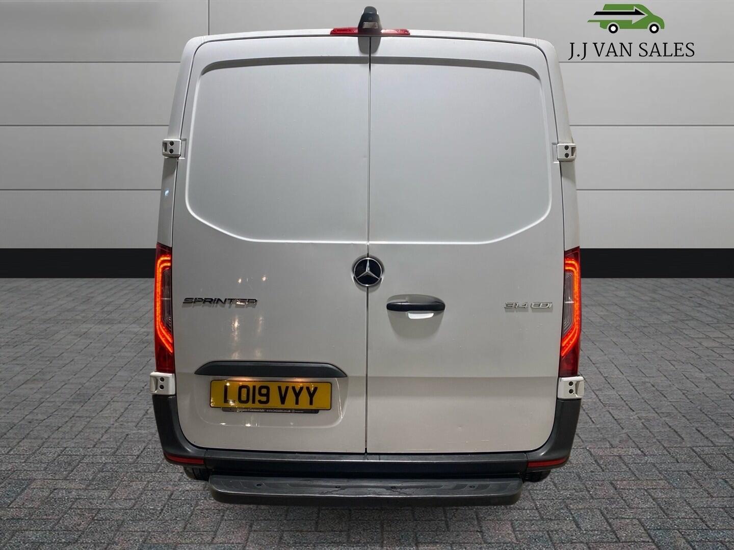 Used Mercedes-Benz Sprinter 2019 for sale - 77215985: Photo 10