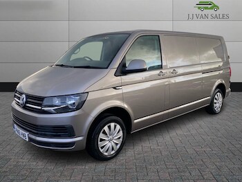 Used Volkswagen Transporter 2016 for sale - 76537918: Photo