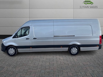 Used Mercedes-Benz Sprinter 2019 for sale - 79540122: Photo