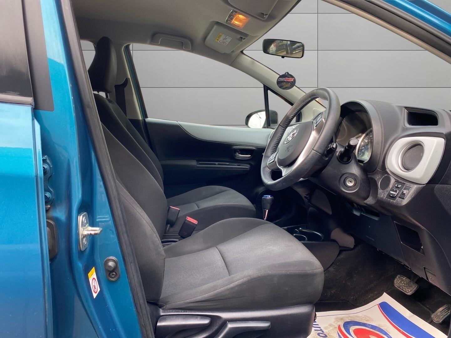 Used Toyota Yaris 2014 for sale - 77549411: Photo 10