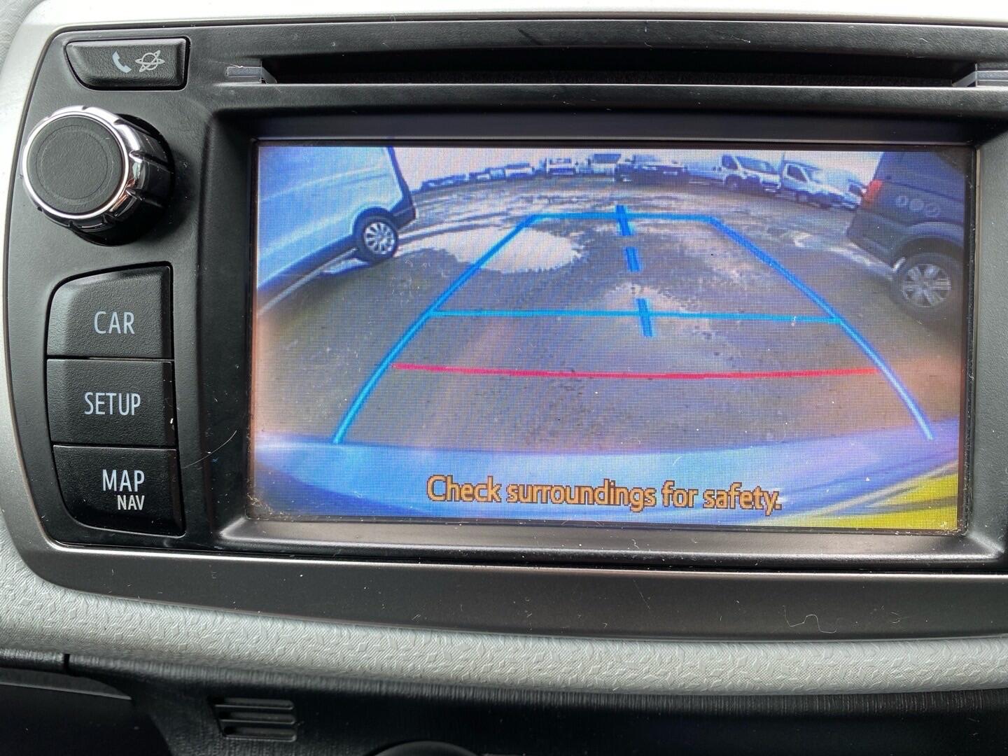 Used Toyota Yaris 2014 for sale - 77549411: Photo 13