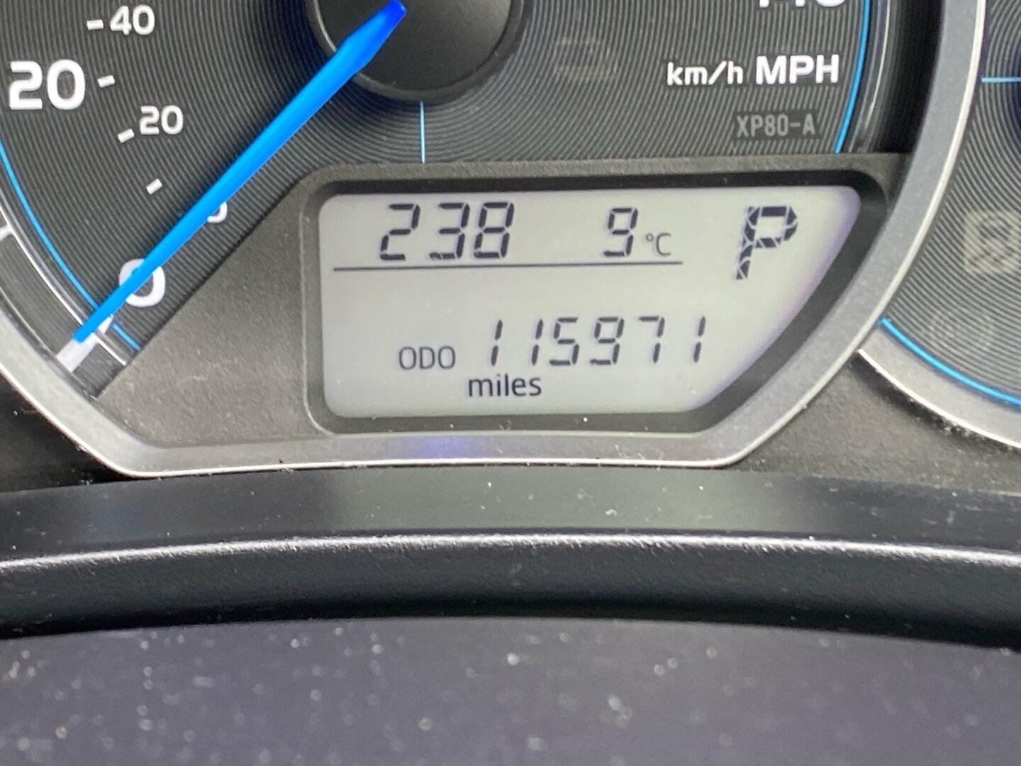 Used Toyota Yaris 2014 for sale - 77549411: Photo 15