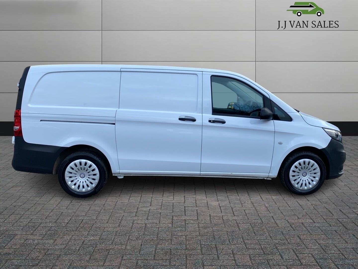 Used Mercedes-Benz Vito 2022 for sale - 76752728: Photo 6