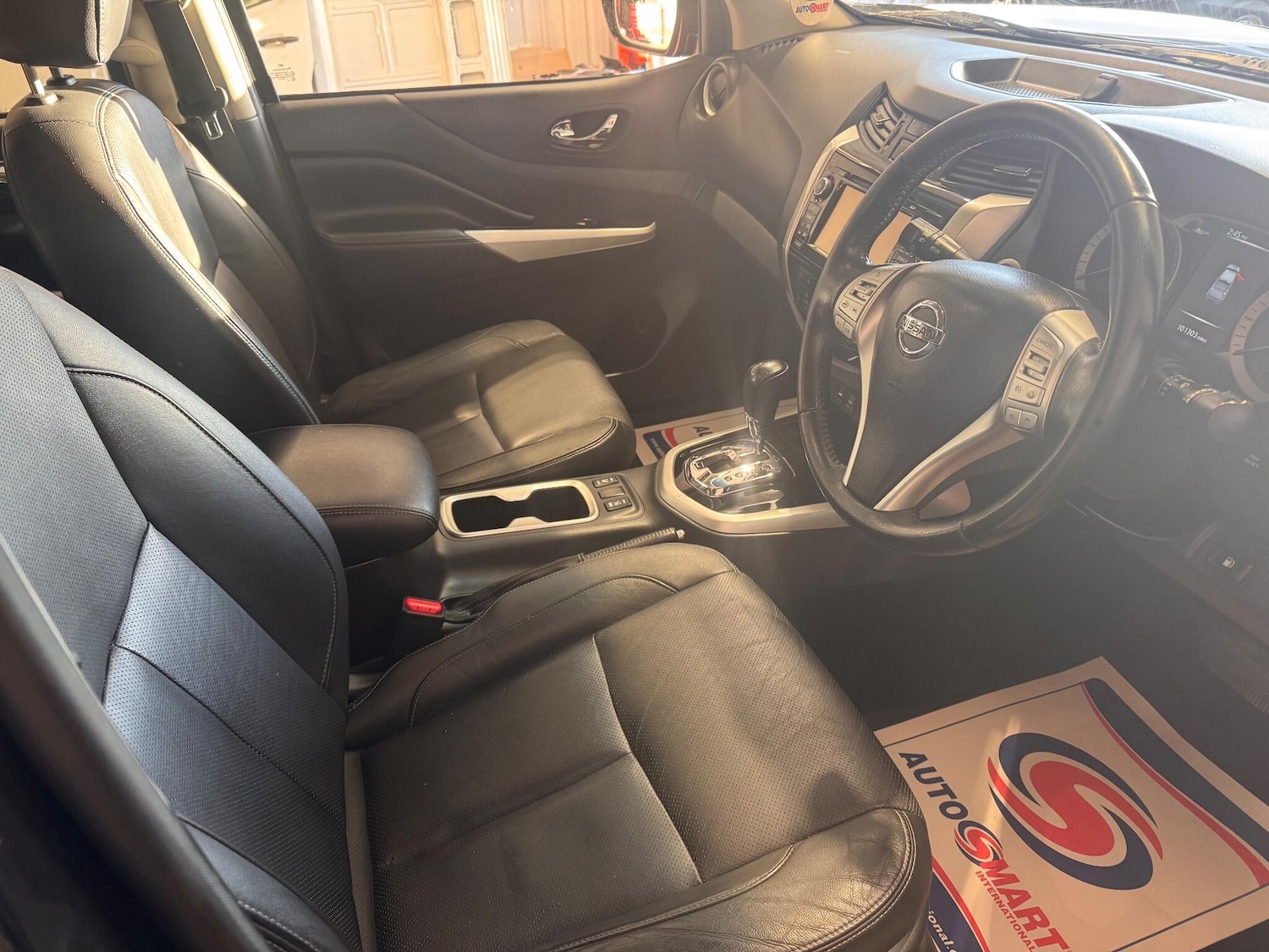 Used Nissan Navara 2017 for sale - 77074022: Photo 4