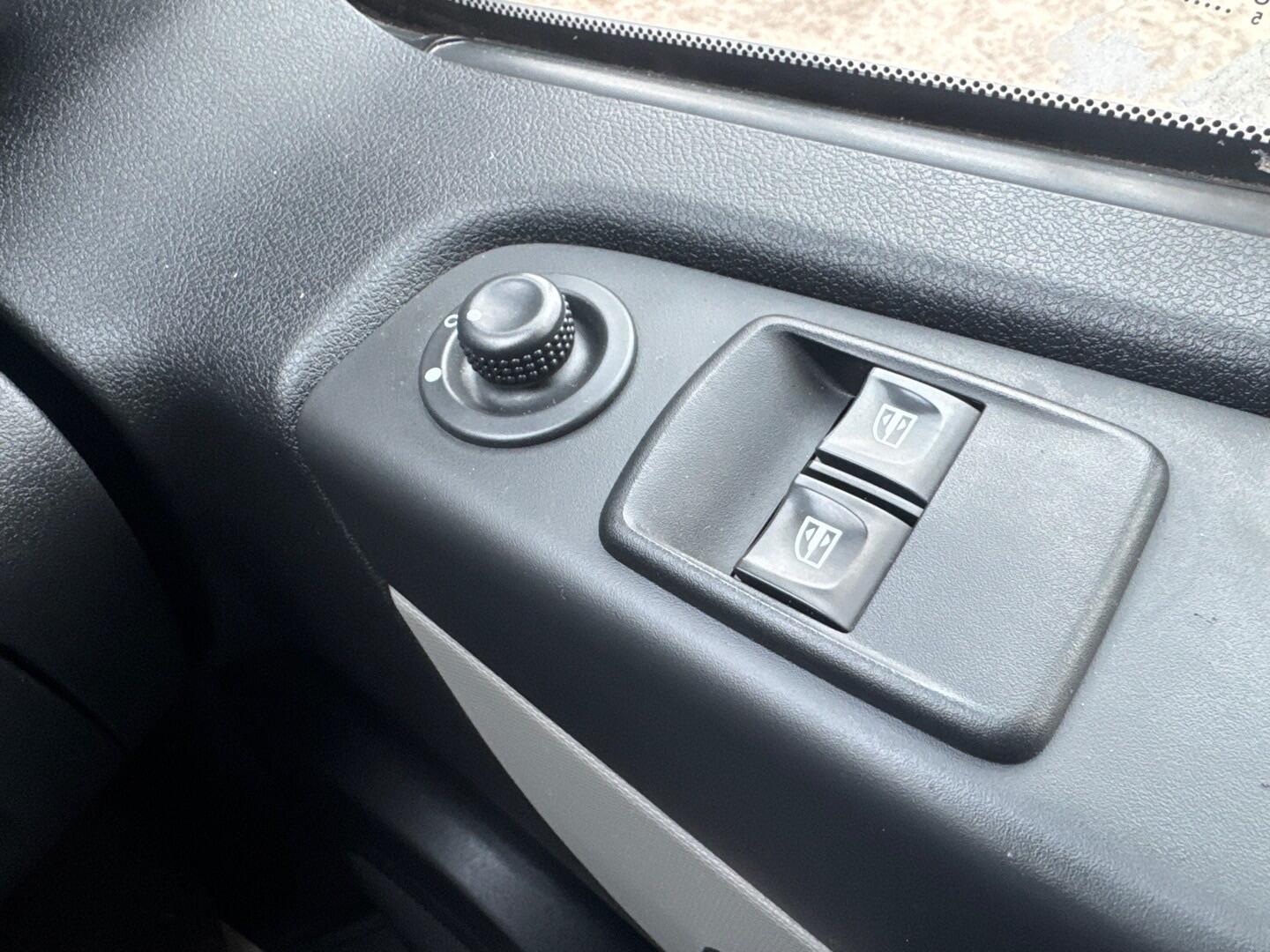 Used Renault Trafic 2015 for sale - 77066950: Photo 14