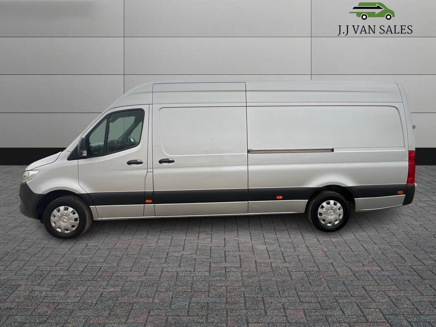 Used Mercedes-Benz Sprinter for sale - 77684383: Photo 4