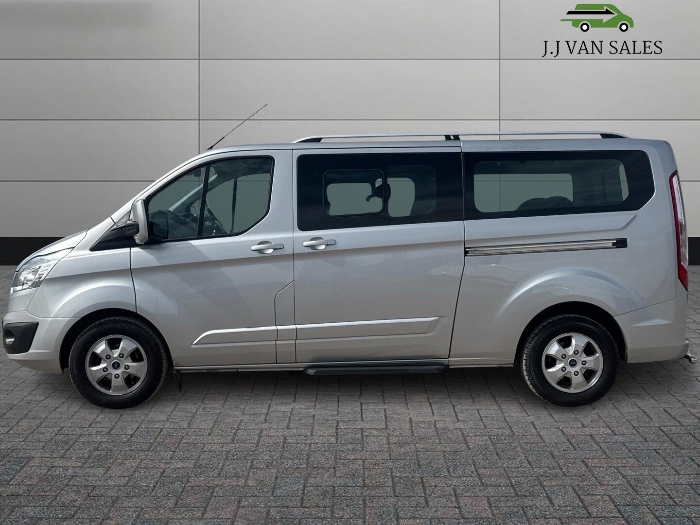 Used Ford Tourneo Custom 2016 for sale - 76988947: Photo 6