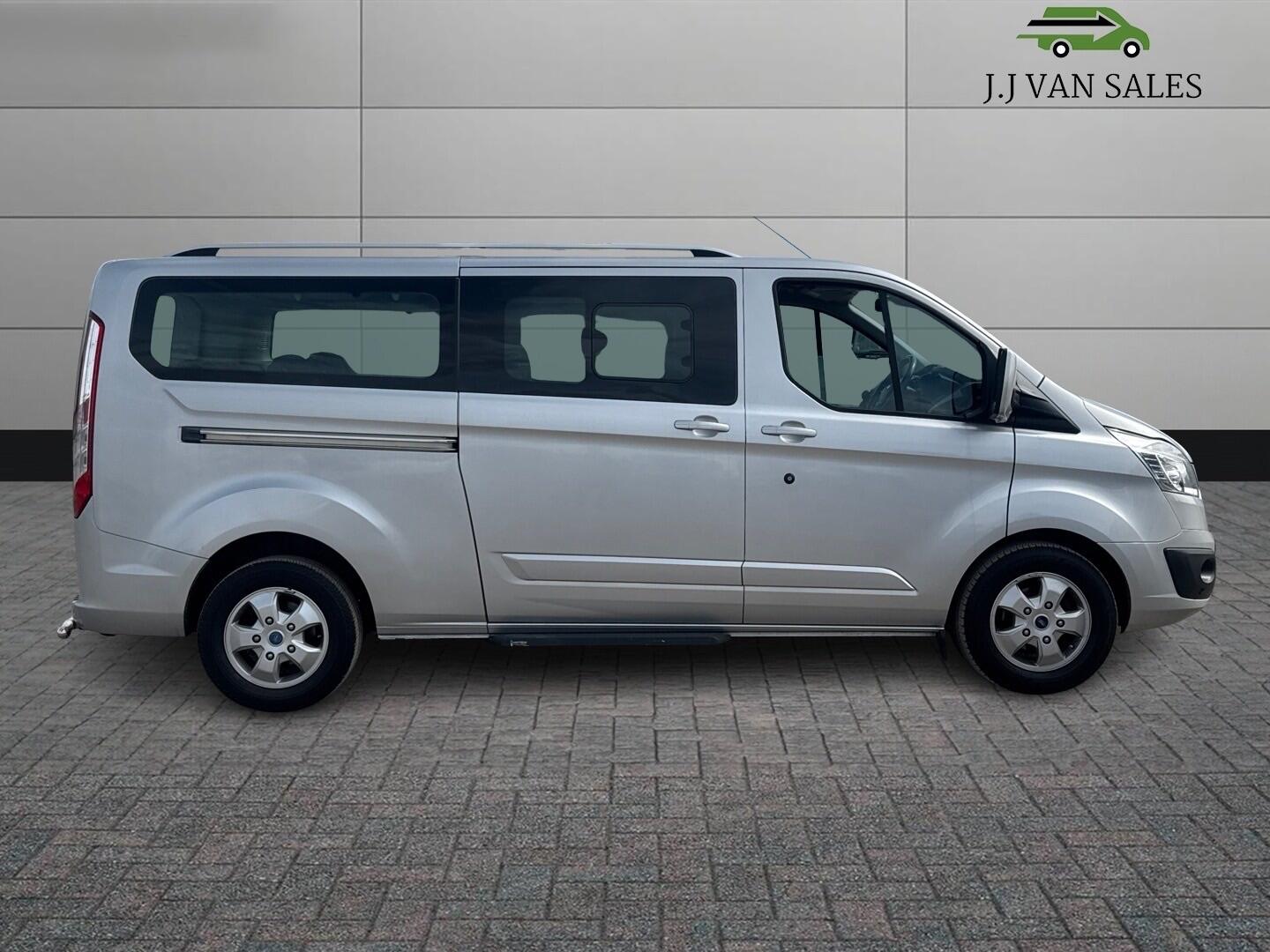 Used Ford Tourneo Custom 2016 for sale - 76988947: Photo 7