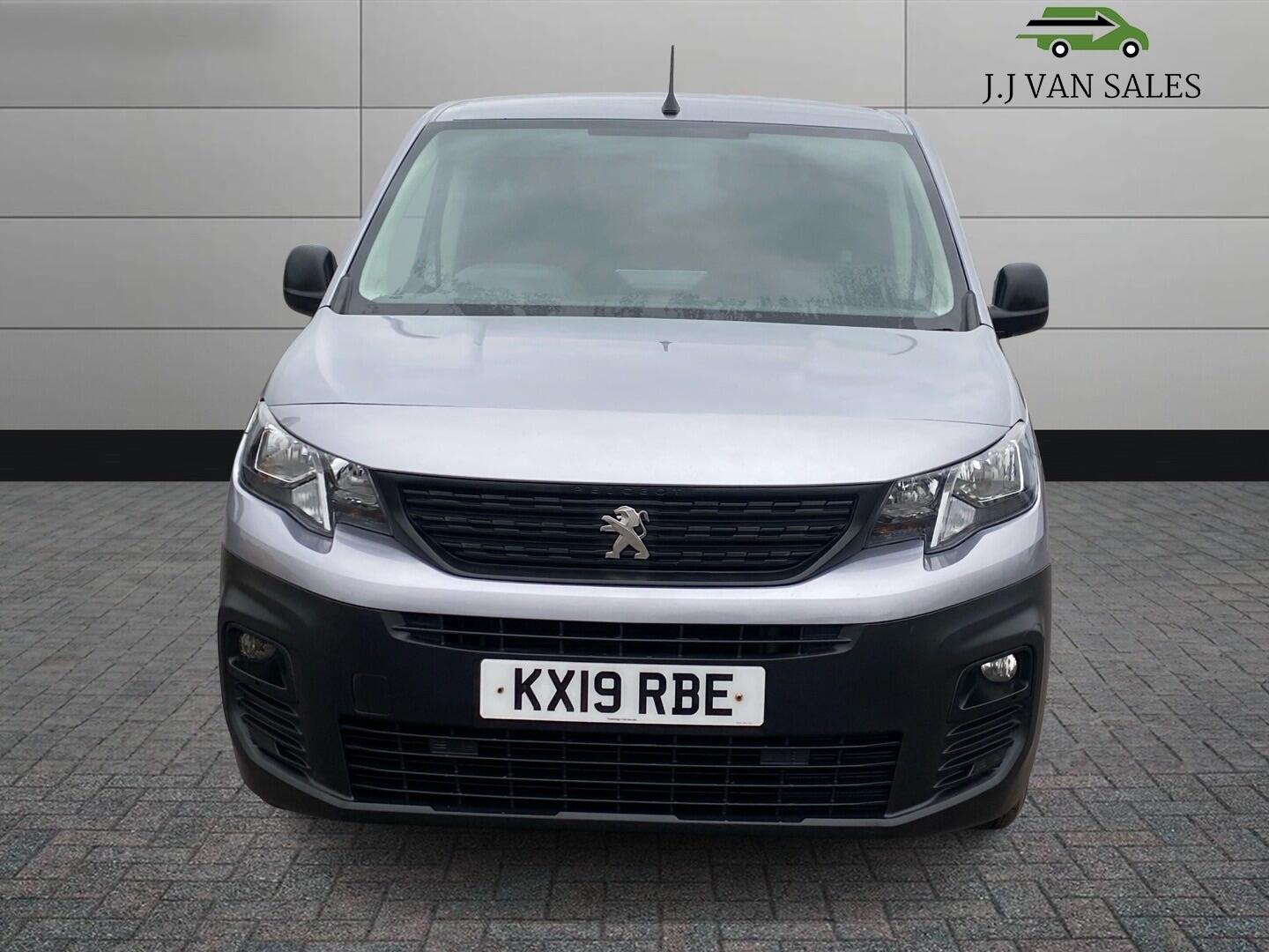 Used Peugeot Partner 2019 for sale - 77191849: Photo 2