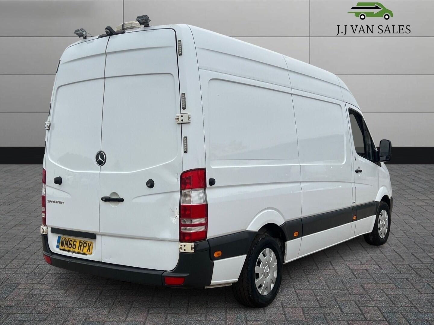 Used Mercedes-Benz Sprinter 2016 for sale - 76226776: Photo 6