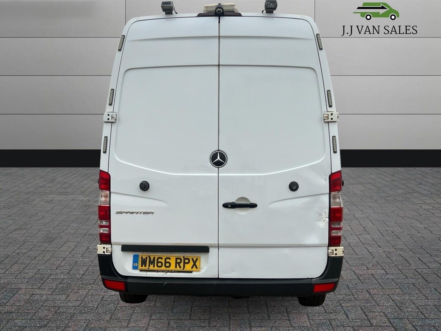 Used Mercedes-Benz Sprinter 2016 for sale - 76226776: Photo 7