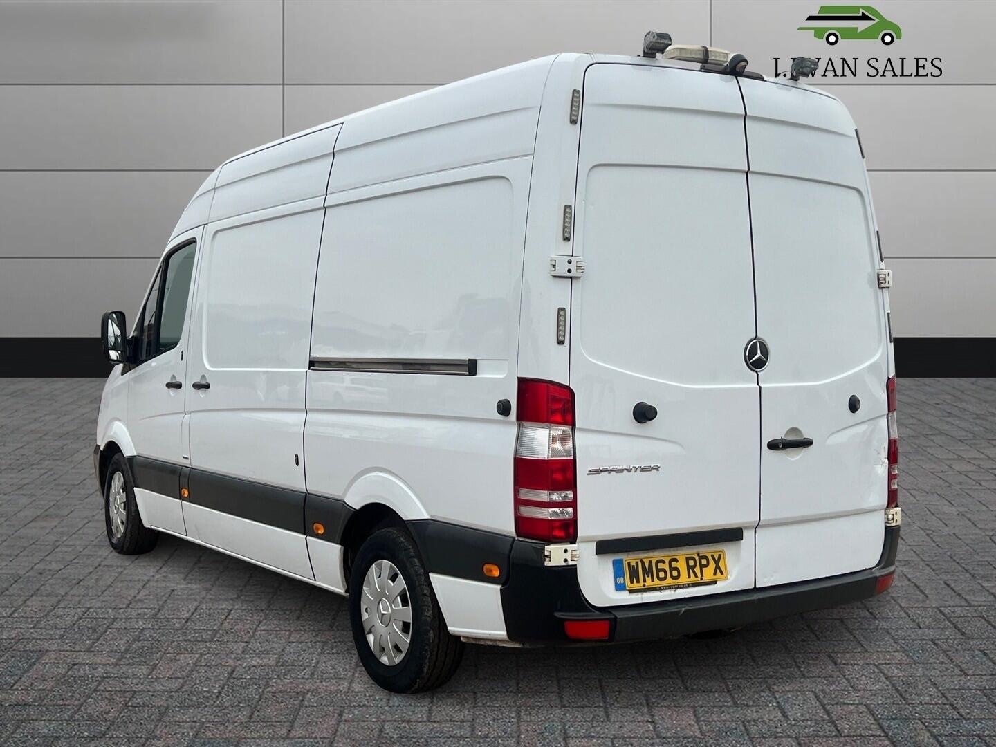 Used Mercedes-Benz Sprinter 2016 for sale - 76226776: Photo 8