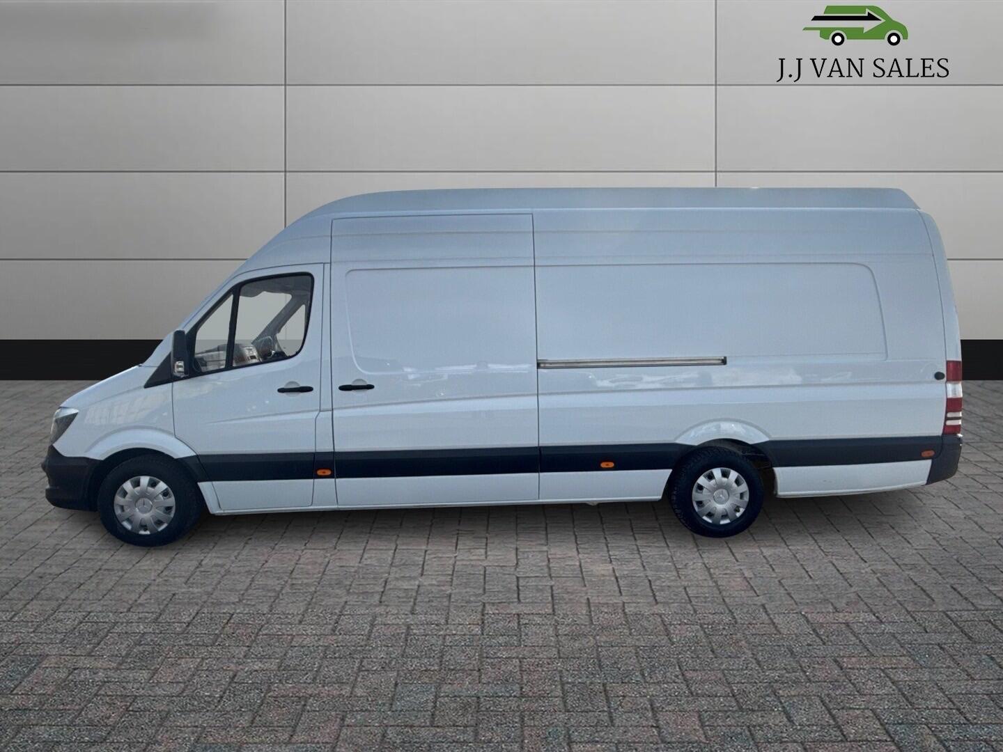 Used Mercedes-Benz Sprinter 2017 for sale - 77752826: Photo 4