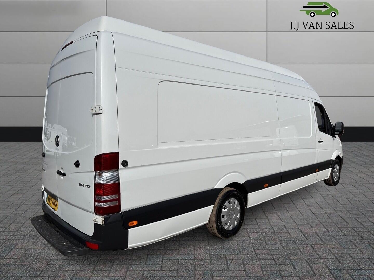 Used Mercedes-Benz Sprinter 2017 for sale - 77752826: Photo 8