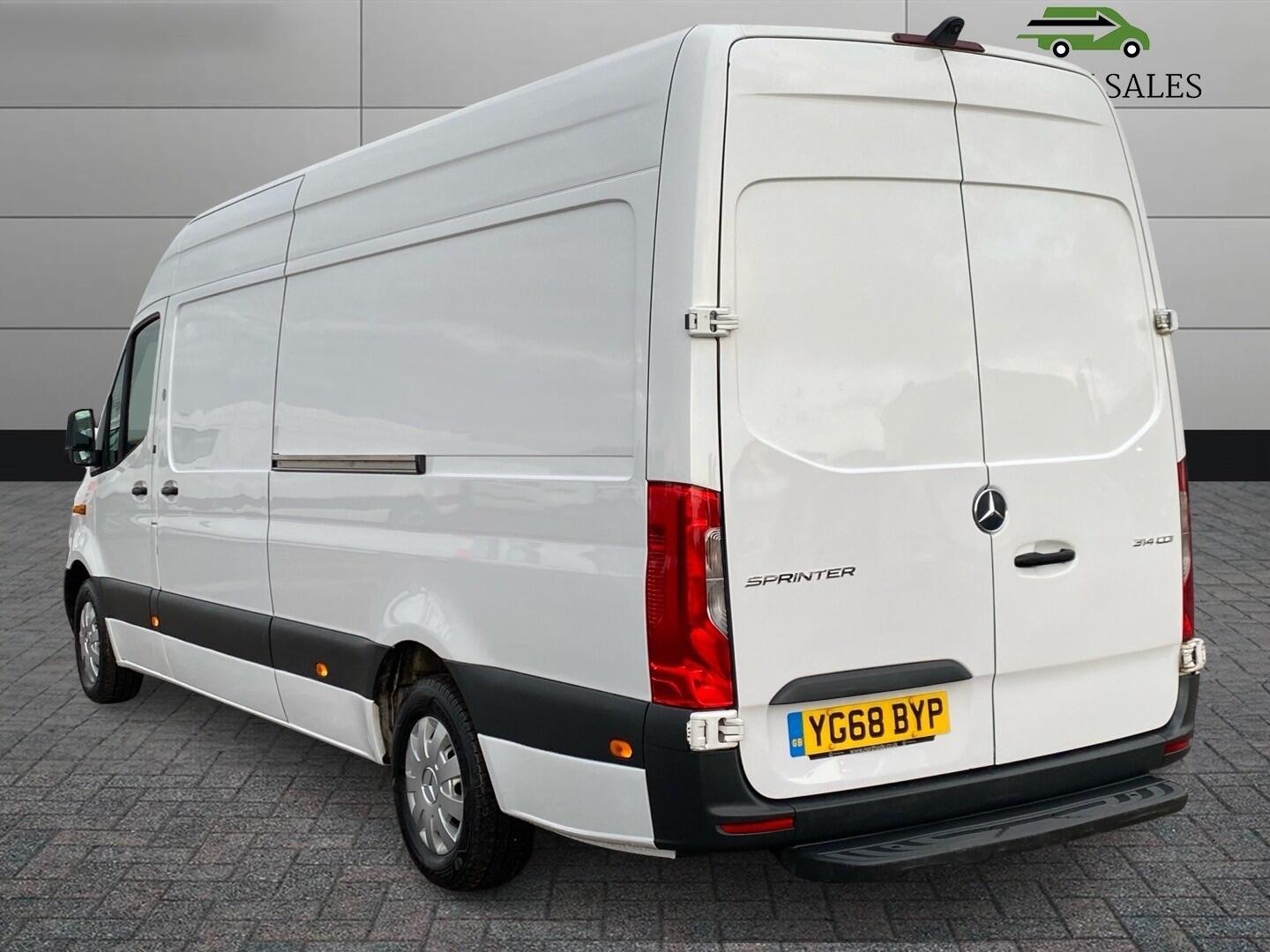 Used Mercedes-Benz Sprinter 2018 for sale - 76499695: Photo 11