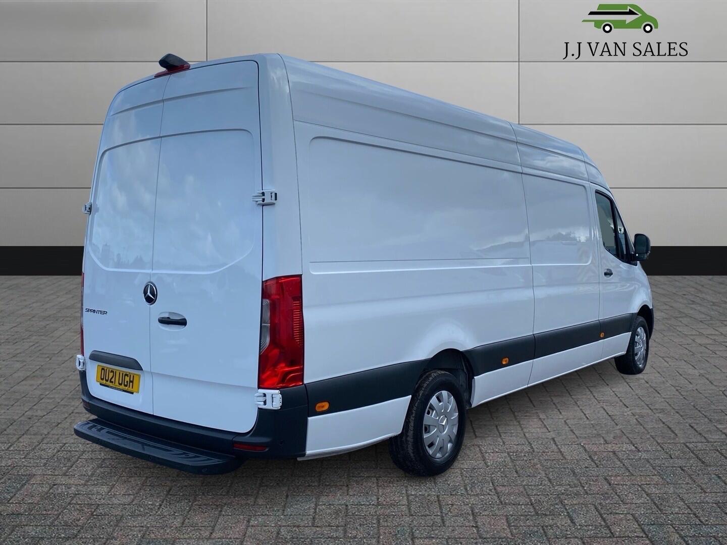 Used Mercedes-Benz Sprinter 2021 for sale - 75977637: Photo 10