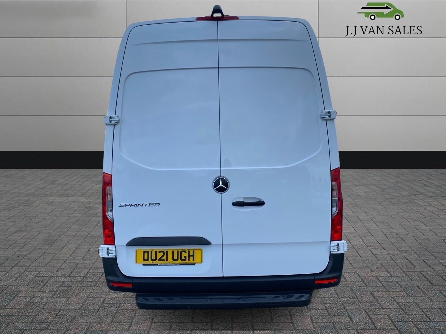 Used Mercedes-Benz Sprinter 2021 for sale - 75977637: Photo 11
