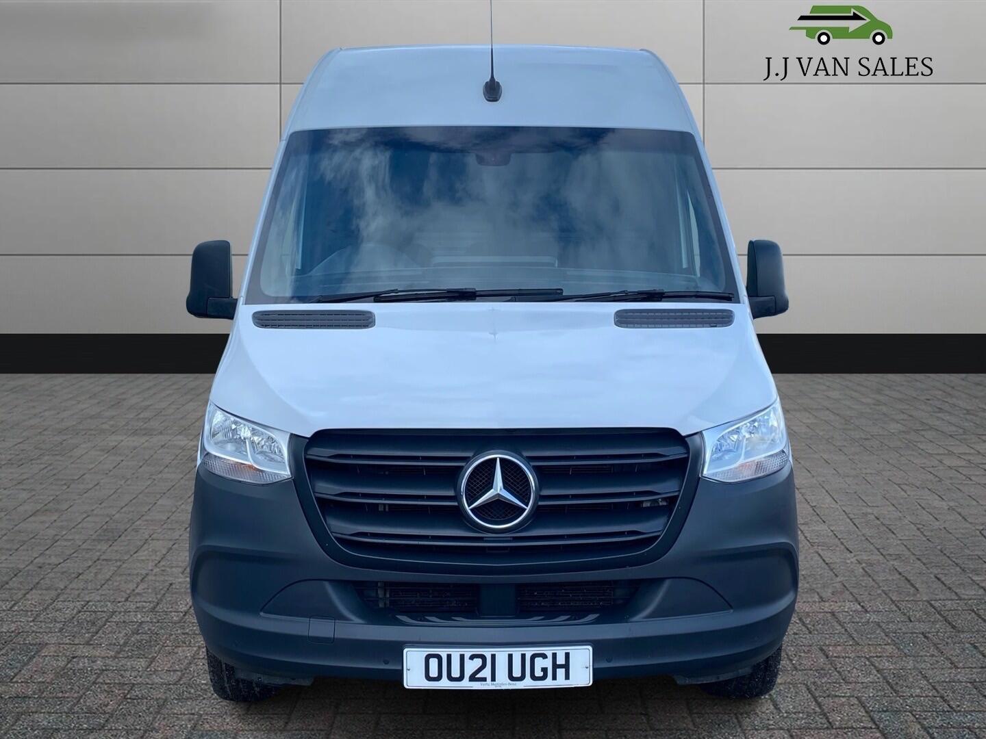 Used Mercedes-Benz Sprinter 2021 for sale - 75977637: Photo 2