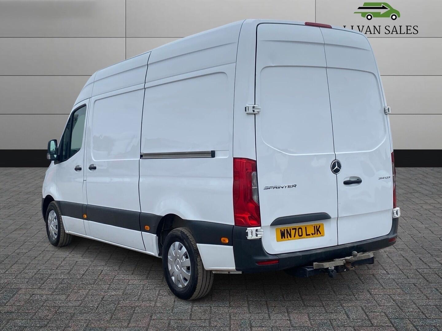 Used Mercedes-Benz Sprinter 2020 for sale - 76307405: Photo 10