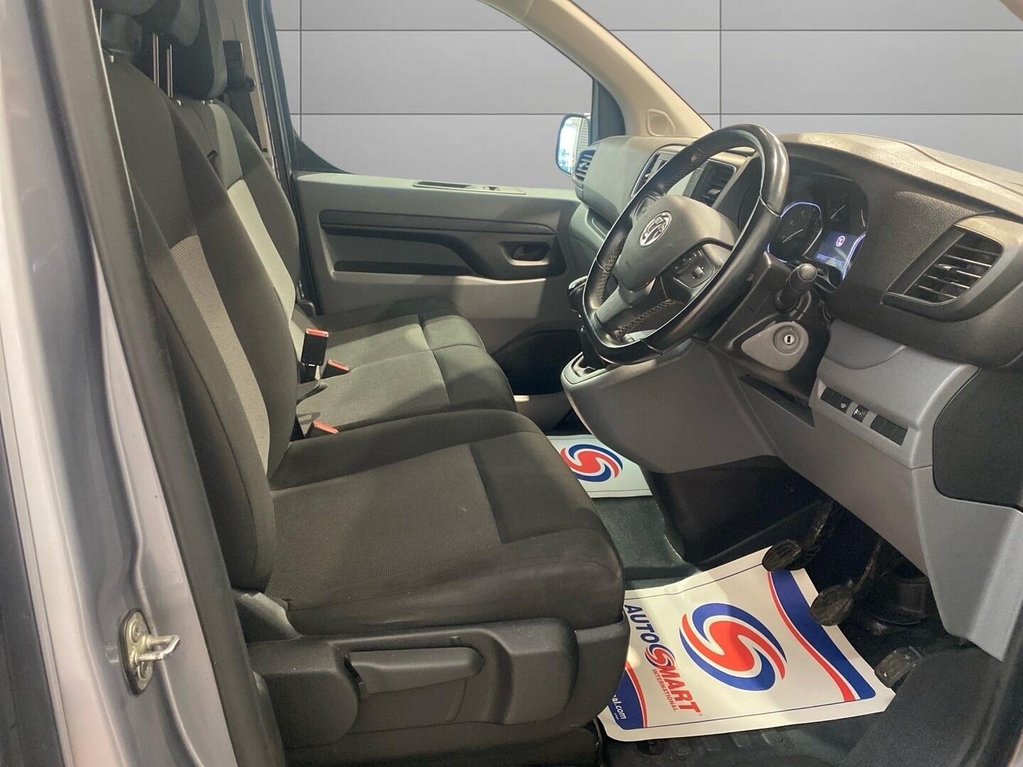 Used Vauxhall Vivaro 2022 for sale - 77343987: Photo 10