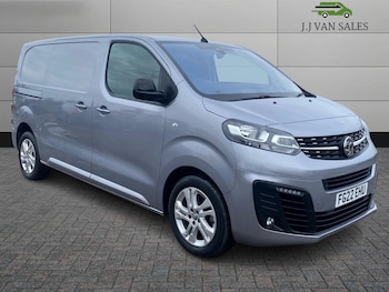 Vauxhall Vivaro feature image