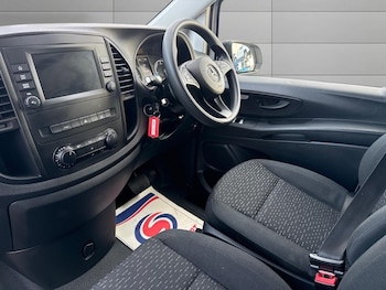 Used Mercedes-Benz Vito 2022 for sale - 77074403: Photo