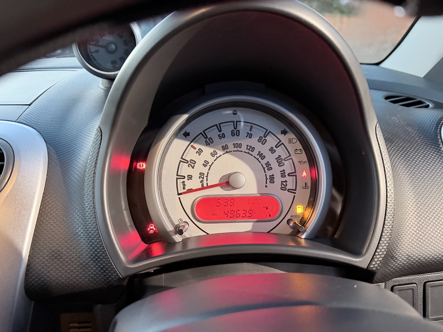 Used Vauxhall Agila 2014 for sale - 76521189: Photo 16