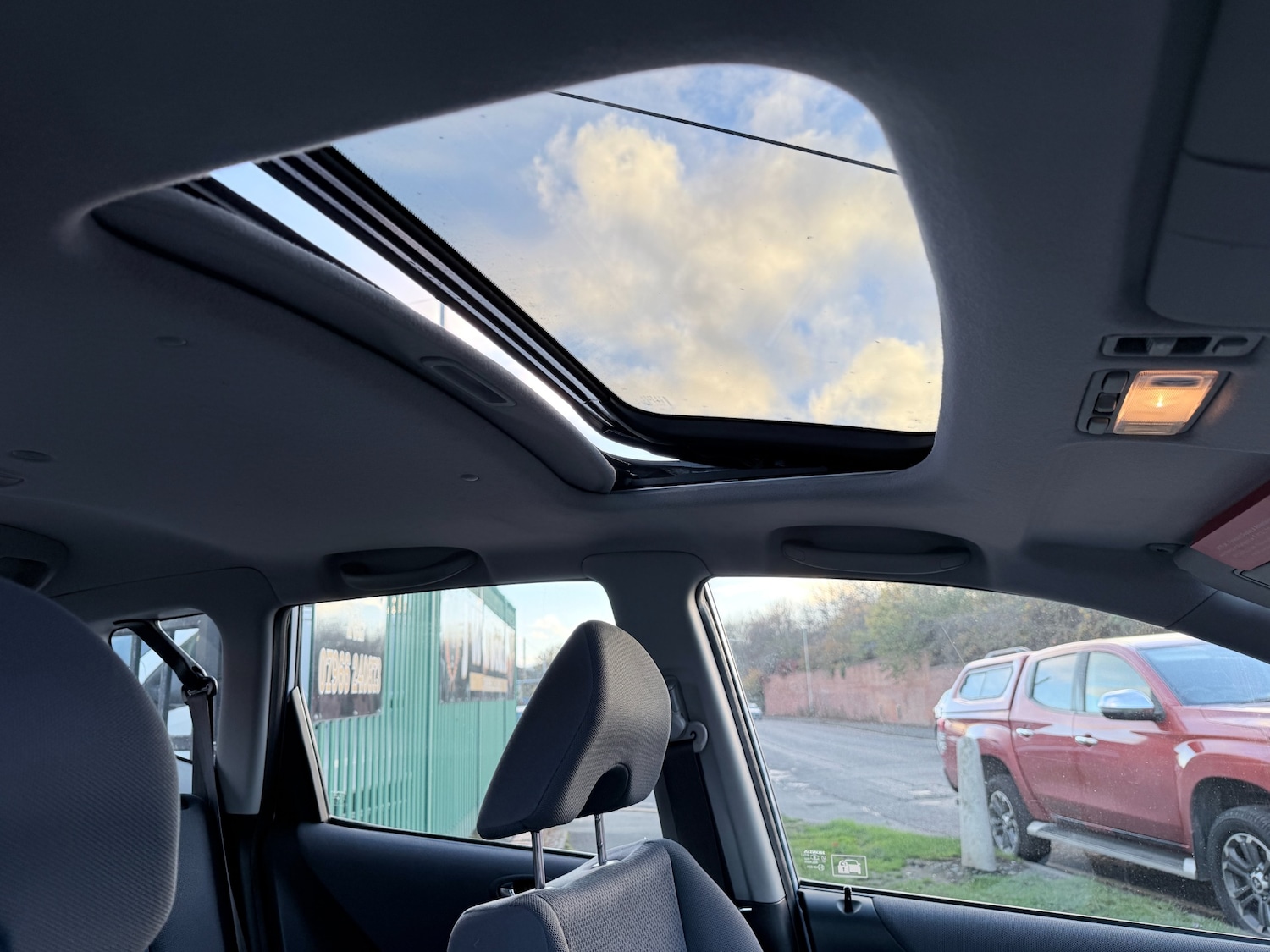 Used Honda Jazz 2004 for sale - 76521217: Photo 20