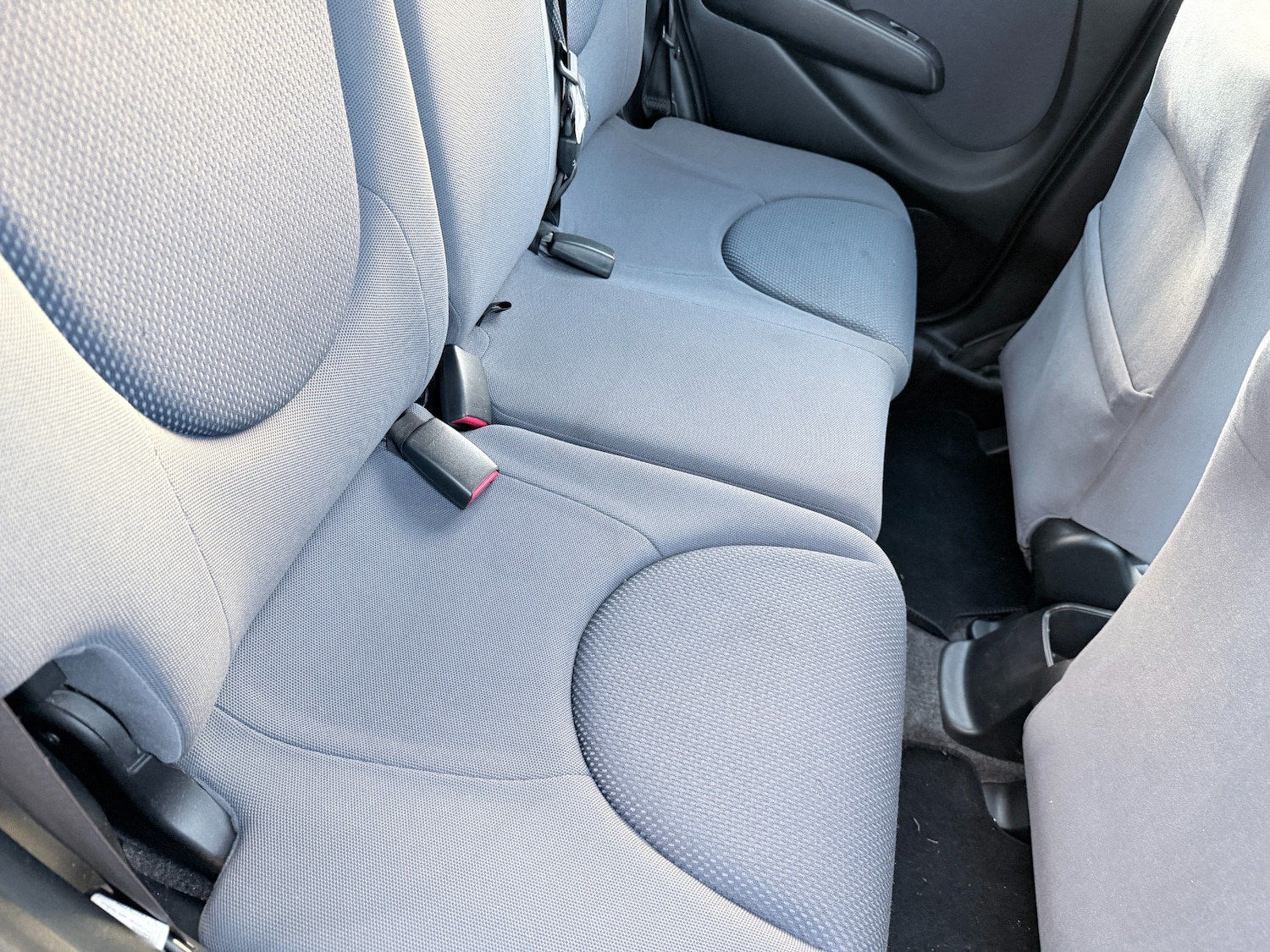 Used Honda Jazz 2004 for sale - 76521217: Photo 23