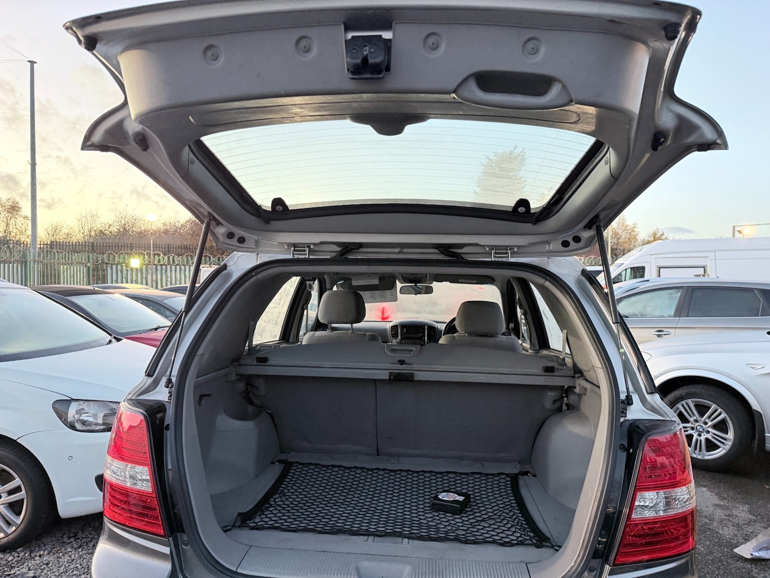 Used Kia Sorento 2008 for sale - 76521230: Photo 25