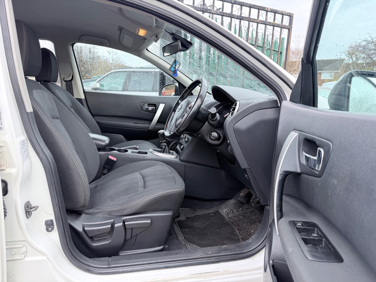 Used Nissan Qashqai 2011 for sale - 76560862: Photo 10