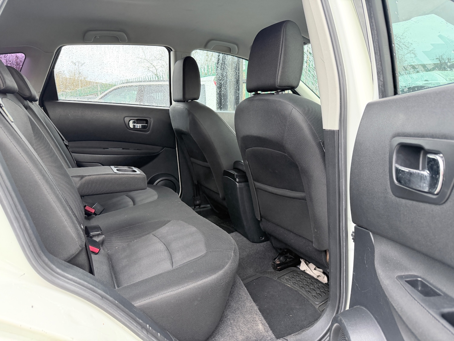 Used Nissan Qashqai 2011 for sale - 76560862: Photo 20