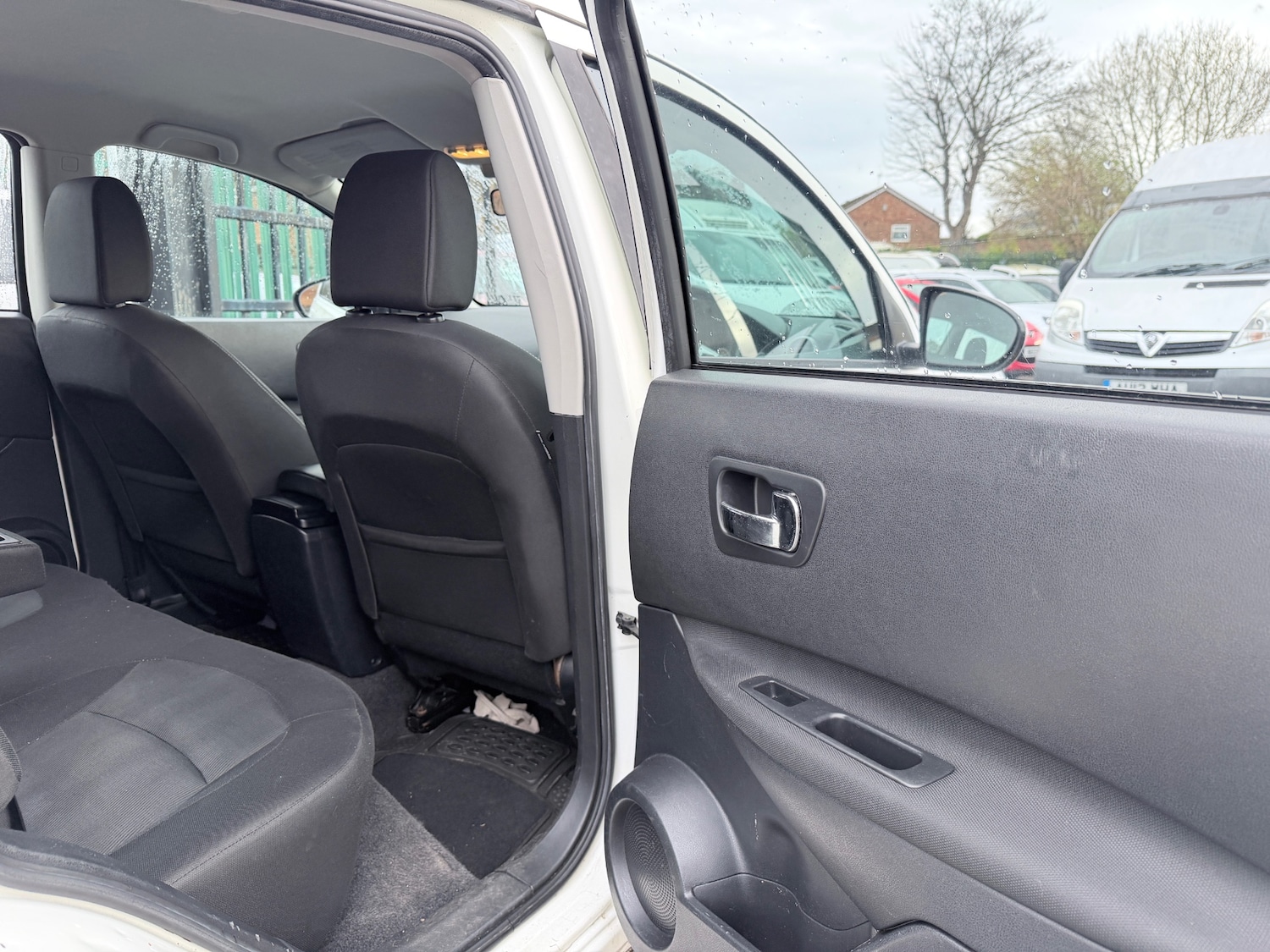 Used Nissan Qashqai 2011 for sale - 76560862: Photo 24