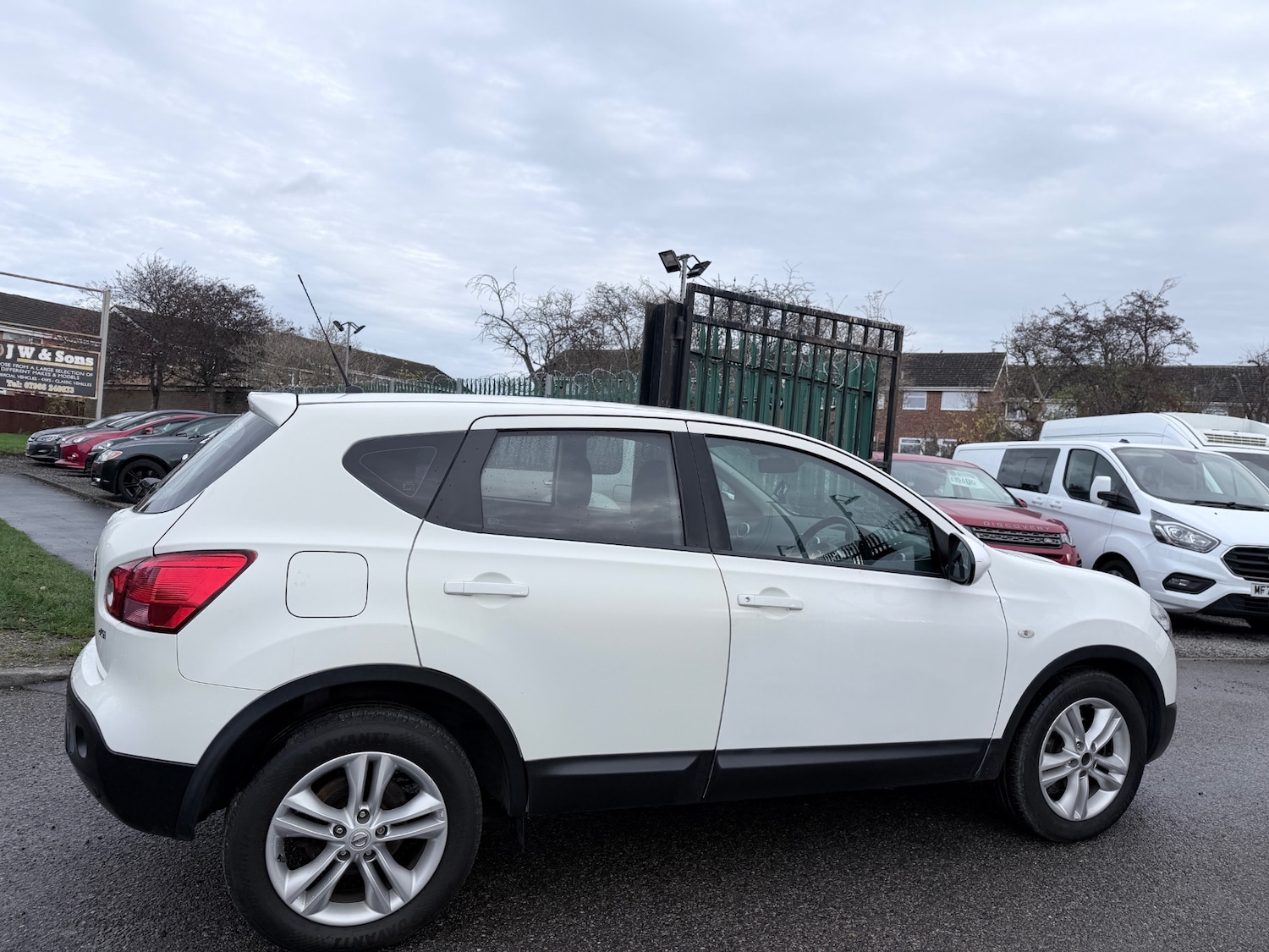 Used Nissan Qashqai 2011 for sale - 76560862: Photo 6