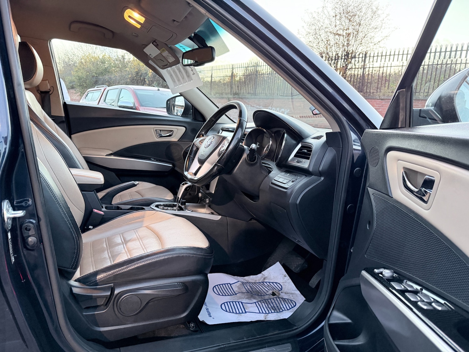 Used Ssangyong Tivoli 2016 for sale - 76521200: Photo 11