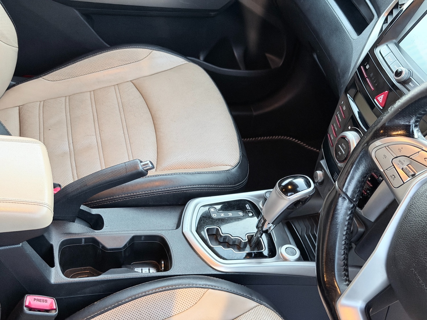 Used Ssangyong Tivoli 2016 for sale - 76521200: Photo 16