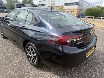 Used Vauxhall Insignia 2019 for sale - 79676246: Photo