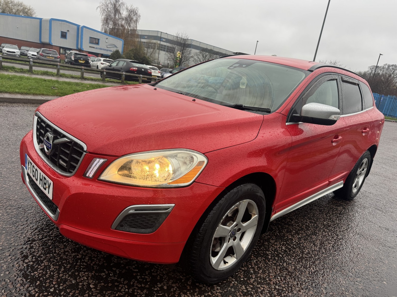 Used Volvo XC60 2010 for sale - 76762153: Photo 2