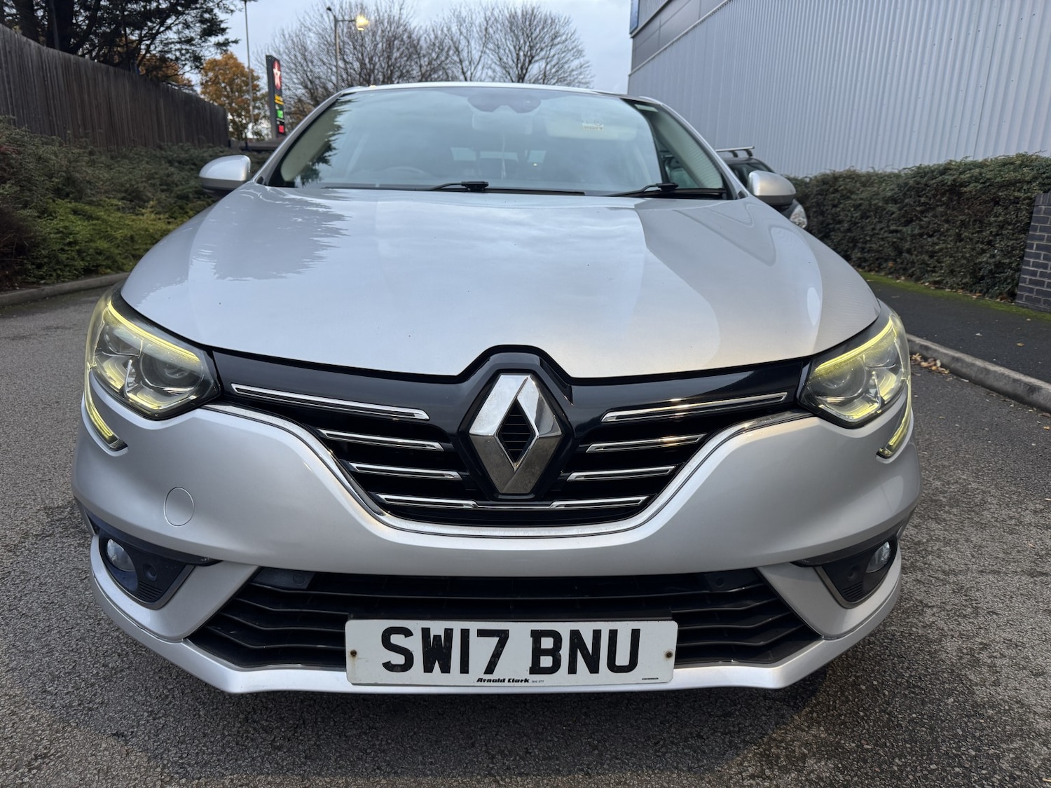 Used Renault Megane 2017 for sale - 76483031: Photo 1