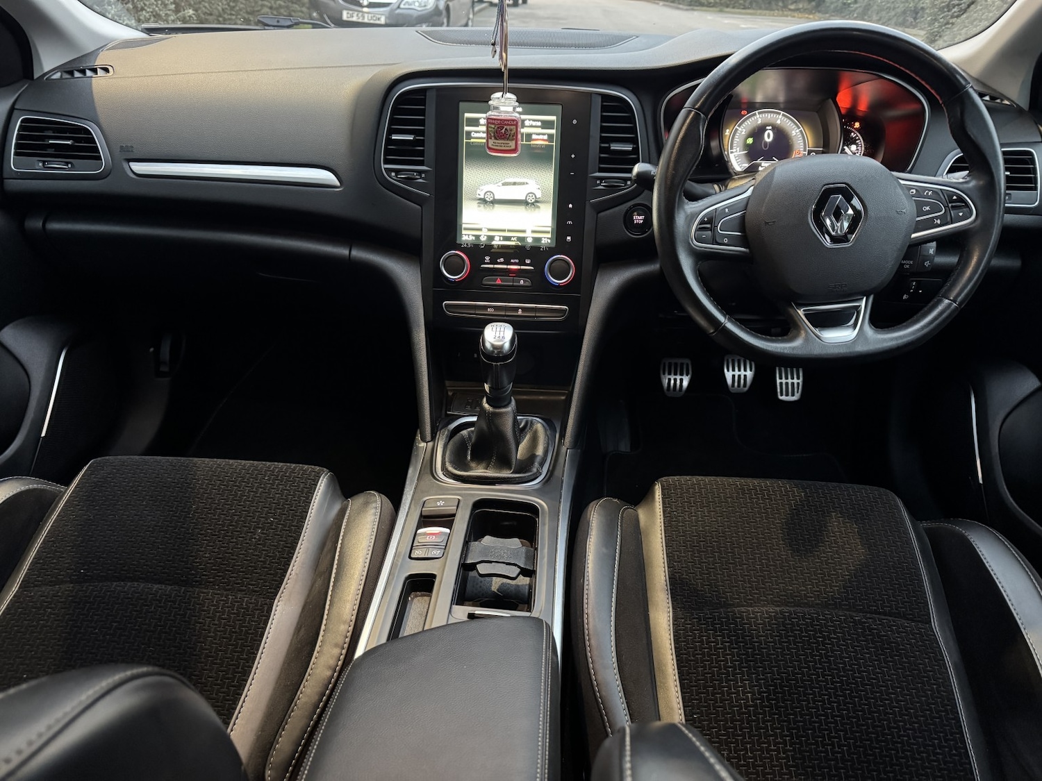 Used Renault Megane 2017 for sale - 76483031: Photo 16