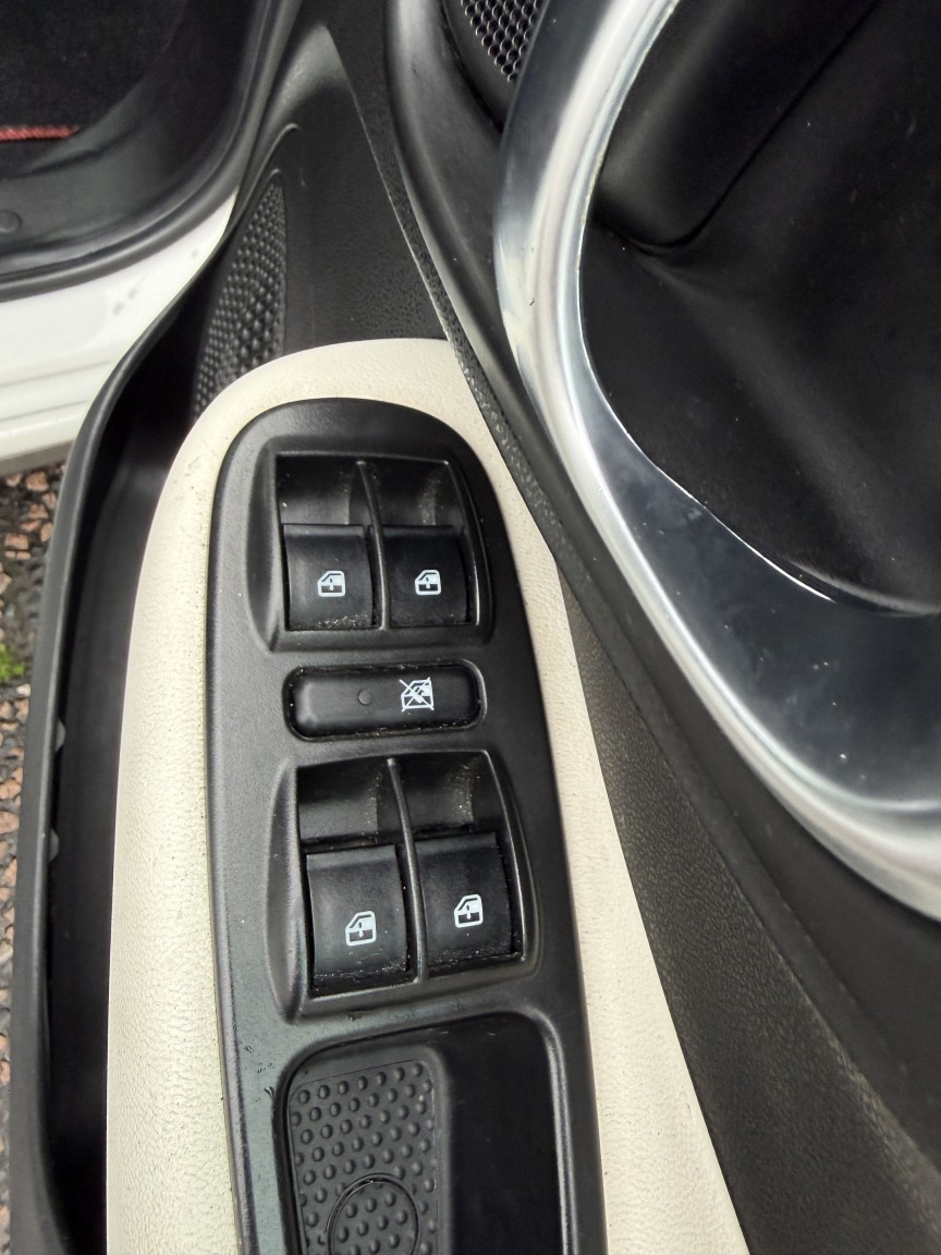 Used Fiat 500L 2014 for sale - 76598738: Photo 20